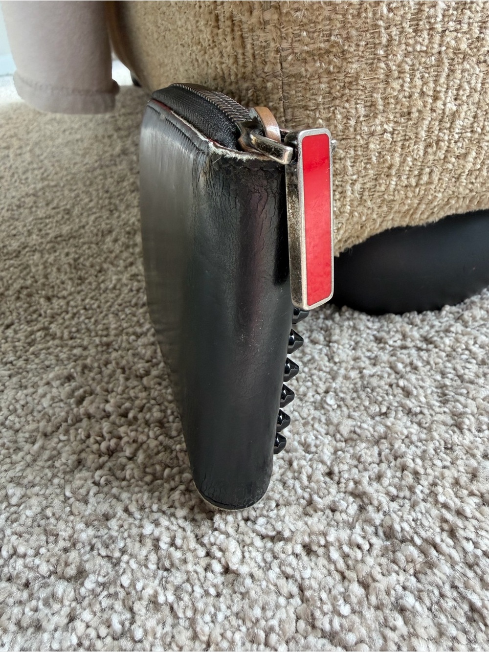 Christian Louboutin Paros Spiked Leather Zip Wallet Black Red - Picture 4 of 7